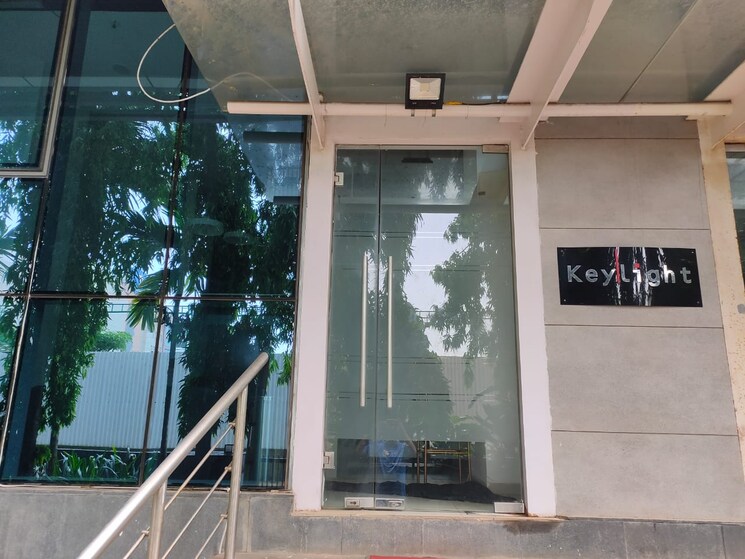 undefined, remi-commercio Commercial Office Space 1800 Sq.Ft. In Andheri West Mumbai 9288480