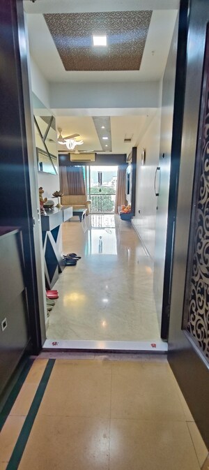 Living Room in 3 BHK Apartment at Hiranandani Meadows, Manpada – for Rent