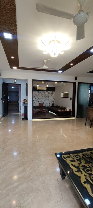 Living Room in 3 BHK Apartment at Hiranandani Meadows, Manpada – for Rent