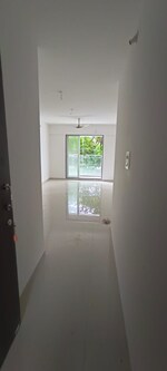 2 BHK 700 Sq.Ft. Apartment in Laxmi Narayan Tower