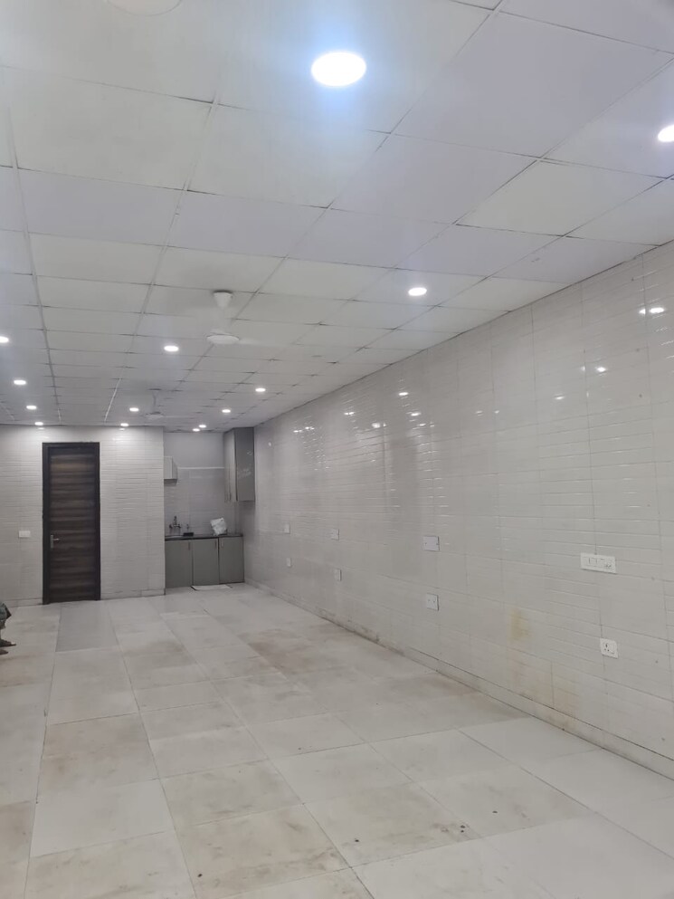 Floor Plan, lajpat nagar Commercial Office Space 900 Sq.Ft. In Lajpat Nagar Delhi 9288530