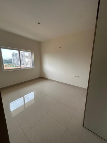 Room in 2 BHK Apartment at Adarsh Greens, Kogilu – for Rent