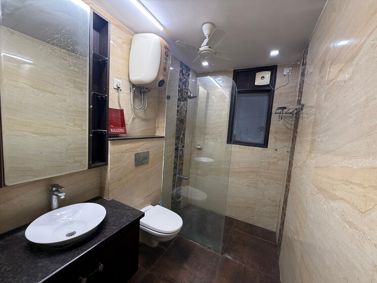 Master Bedroom, kalkaji 4 Bedroom 350 Sq.Yd. Builder Floor In Kalkaji Delhi 9288546