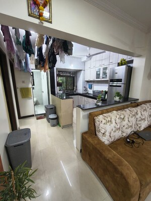 Team Area in 2 BHK Apartment at Dheeraj Enclave, Borivali East – for Sale
