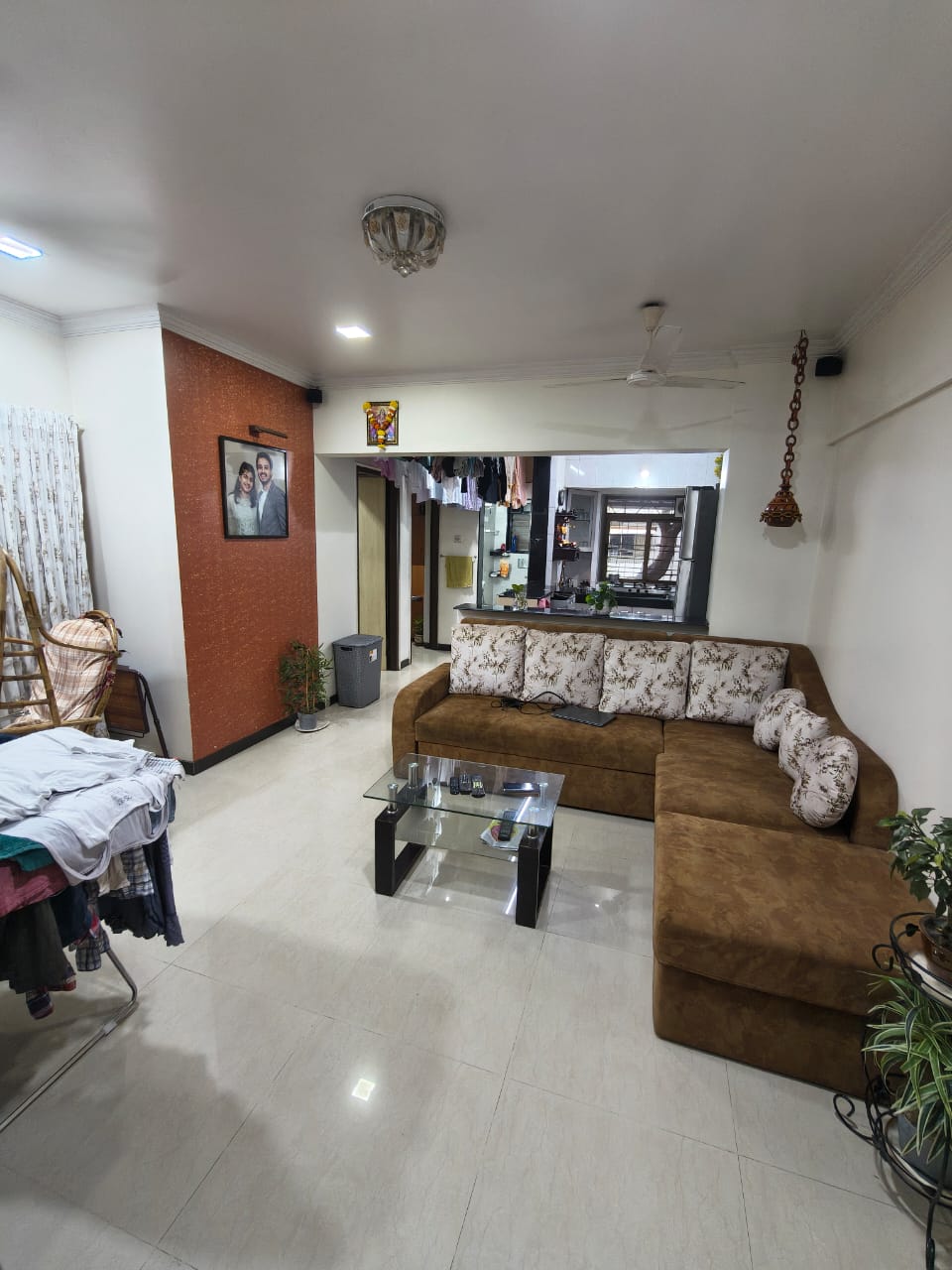 2 BHK 915 Sq.Ft. Apartment in Dheeraj Enclave