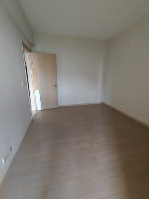 3 BHK Apartment For Rent in DLF New Town Heights II, Sector 86