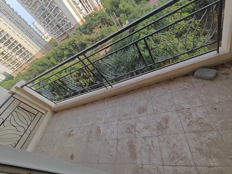 Balcony, dlf-new-town-heights-ii 3 Bedroom 1960 Sq.Ft. Apartment In Sector 86 Gurgaon 9288568