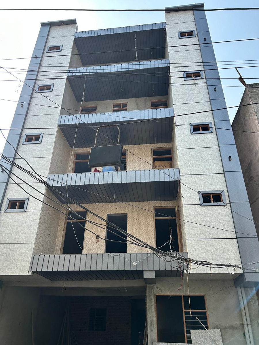 4 BHK + Pooja Room Builder Floor For Sale in New Industrial Township 5