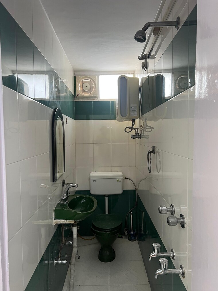 Kitchen, greater kailash i 1 Bedroom 100 Sq.Yd. Builder Floor In Greater Kailash I Delhi 9288575