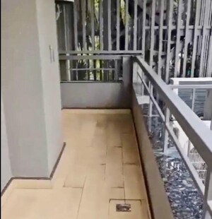 Balcony in 4 BHK Villa at Panchsheel Park – for Sale