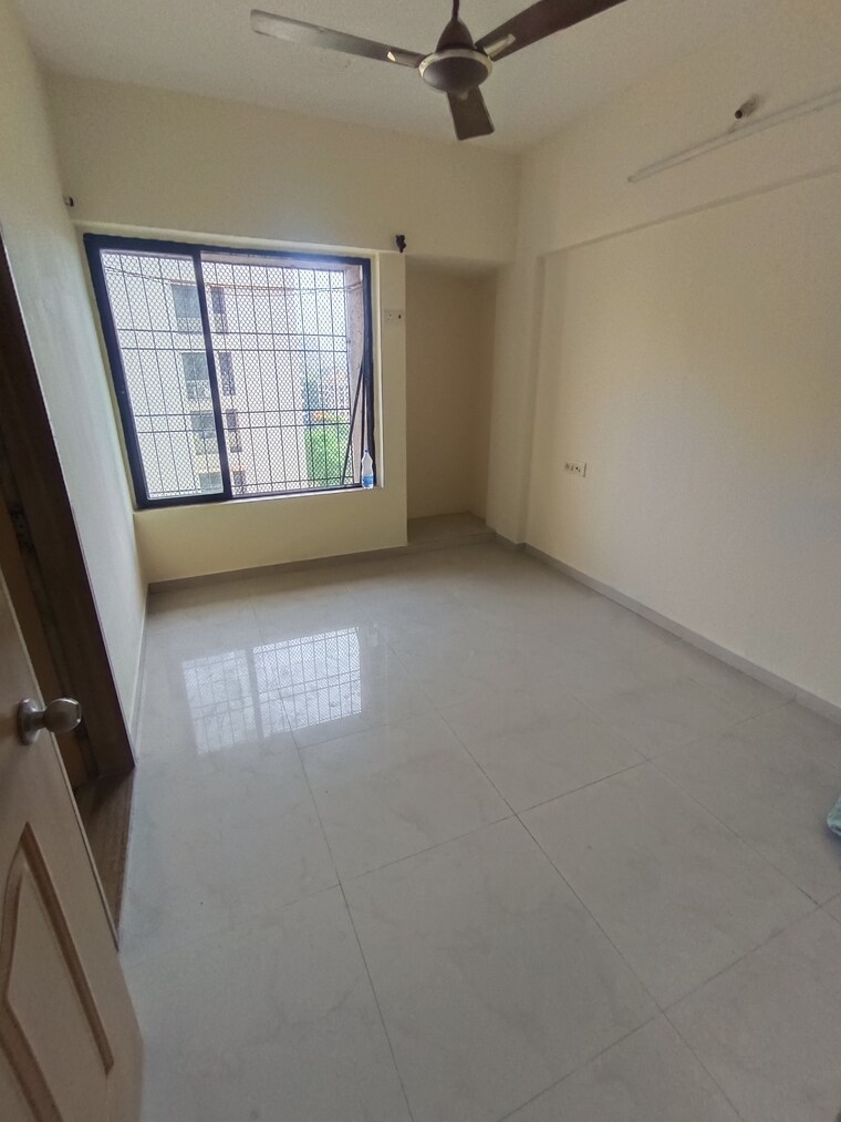 Room, shree-tirupati-siddeshwar-gardens-villa 2.5 Bedroom 1250 Sq.Ft. Apartment In Dhokali Thane 9288609