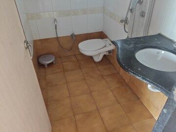 Bathroom in 2.5 BHK Apartment at Neelkanth Palms, Kapur Bawdi – for Rent