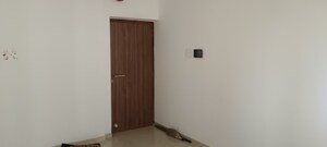 Room in 2 BHK Apartment at Om Sai Plaza, Ghodbunder Road – for Rent