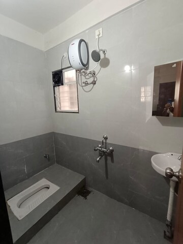 Team Area in 2 BHK Apartment at Wakadkar Wasti – for Rent