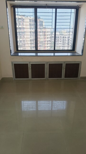 Room in 2 BHK Apartment at Tilak Nagar – for Rent