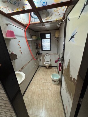 Bathroom in 3 BHK Apartment at Green Acres Apartment, Waghbil – for Rent