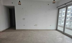 Room in 3 BHK Apartment at Tata Gurgaon Gateway, Sector 112 – for Rent