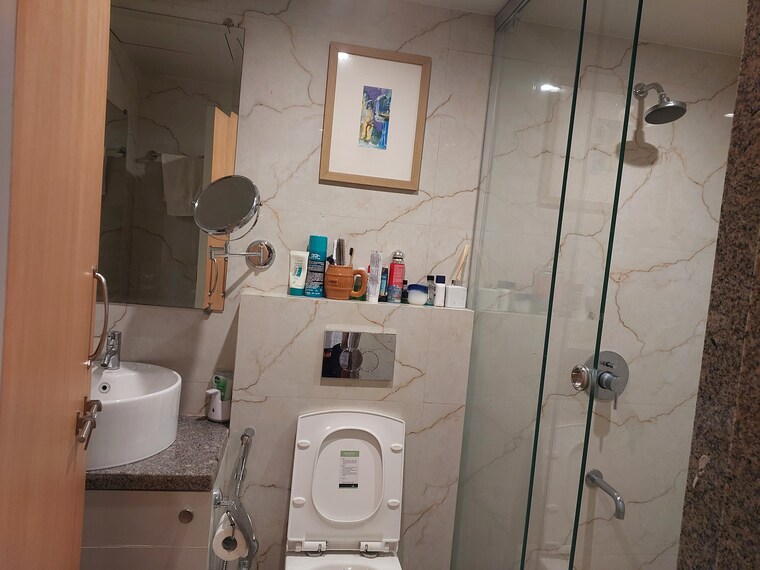 Bathroom, koregaon park 2 Bedroom 1300 Sq.Ft. Apartment In Koregaon Park Pune 9288779
