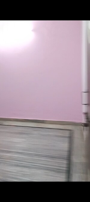 Room in 2 BHK Builder Floor at Govindpuri – for Rent