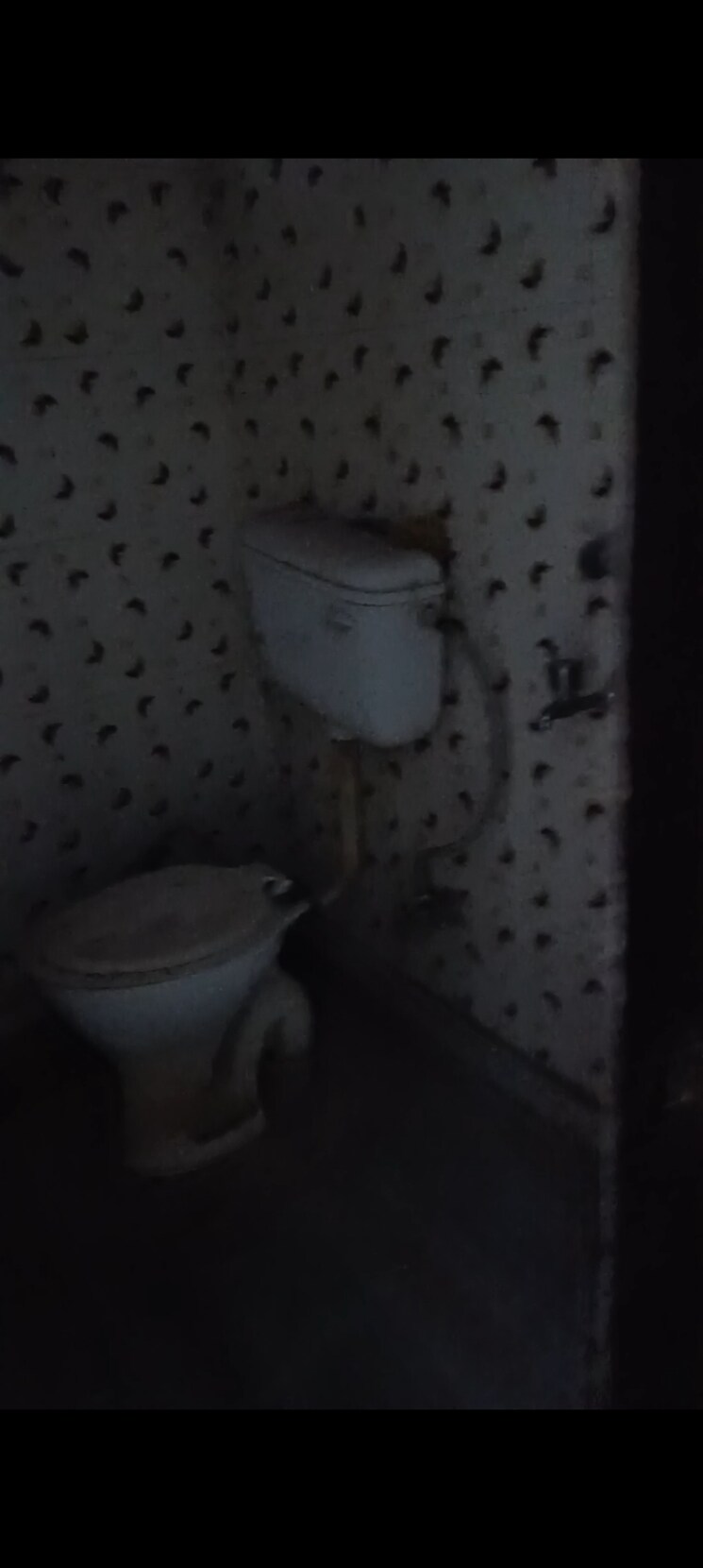 Bathroom, govindpuri 2 Bedroom 60 Sq.Yd. Builder Floor In Govindpuri Delhi 9288783