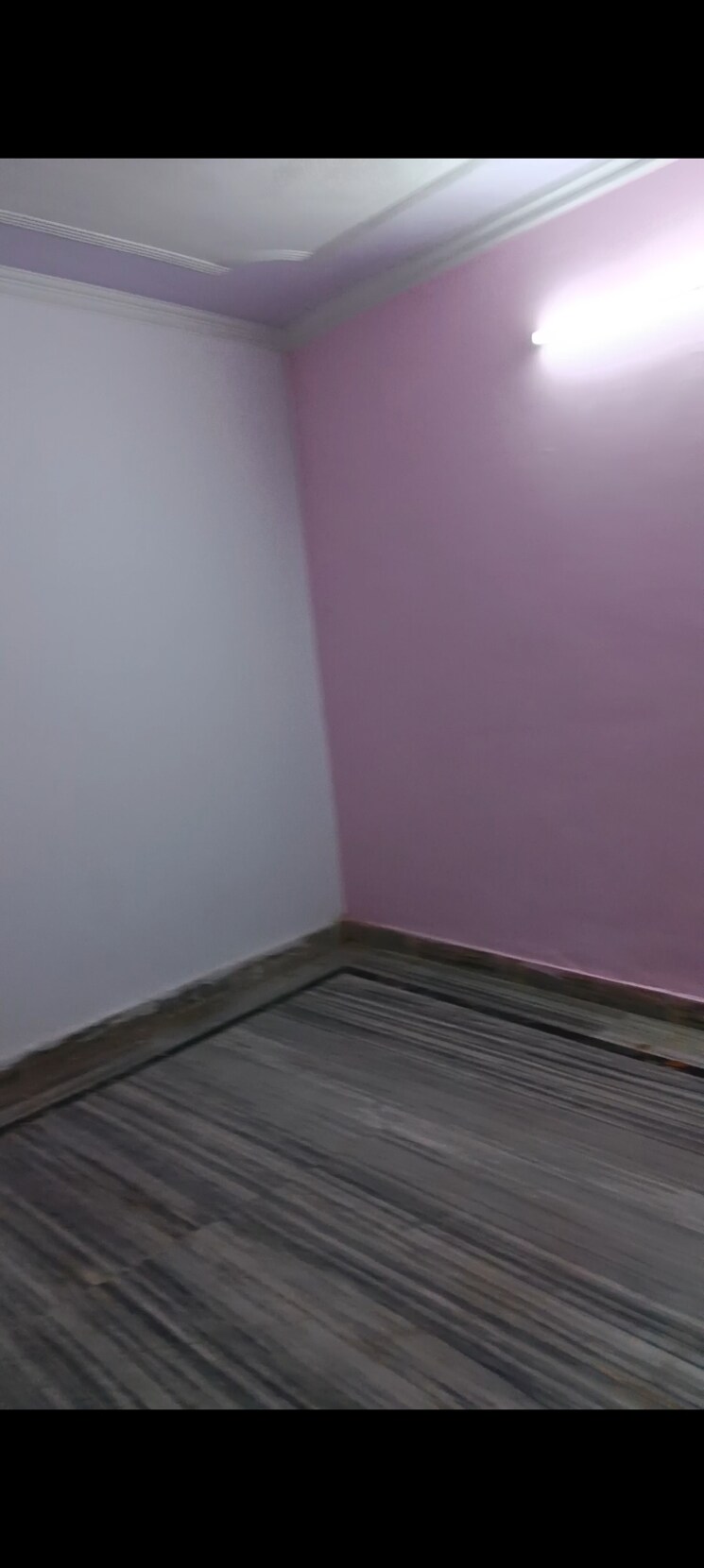 Room, govindpuri 2 Bedroom 60 Sq.Yd. Builder Floor In Govindpuri Delhi 9288783