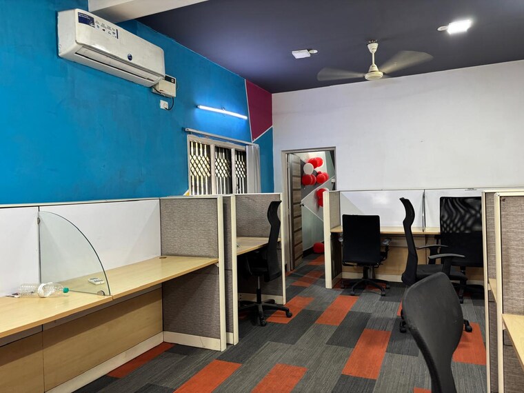 Team Area, mg road Commercial Co Working Space 950 Sq.Ft. In Mg Road Bangalore 9288805
