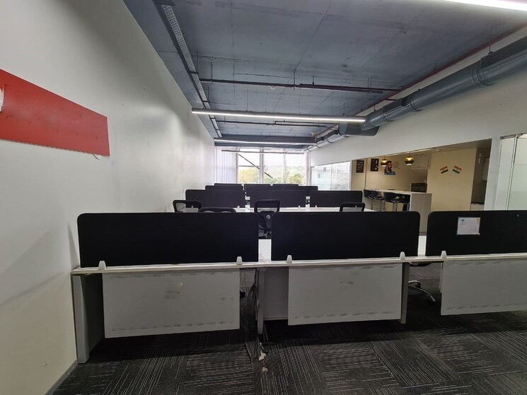 Team Area, wakadewadi Commercial Office Space 4200 Sq.Ft. In Wakadewadi Pune 9288850