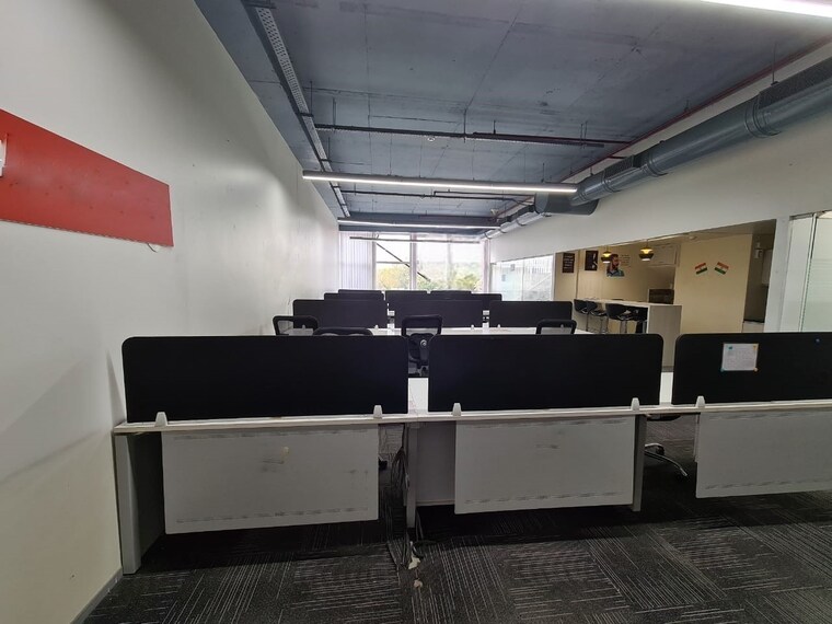 Team Area, wakadewadi Commercial Office Space 4200 Sq.Ft. In Wakadewadi Pune 9288850