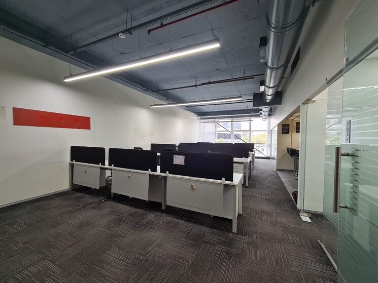 Team Area, wakadewadi Commercial Office Space 4200 Sq.Ft. In Wakadewadi Pune 9288850