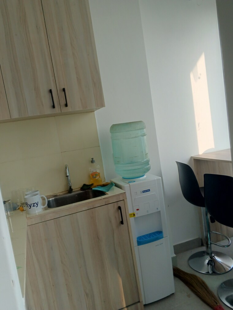 Team Area, emaar-the-palm-square Commercial Office Space 1534 Sq.Ft. In Sector 66 Gurgaon 9288869