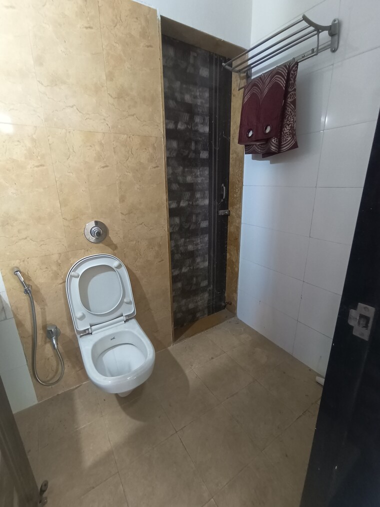 Bathroom, shree-tirupati-siddeshwar-gardens-villa 2 Bedroom 900 Sq.Ft. Apartment In Dhokali Thane 9288879
