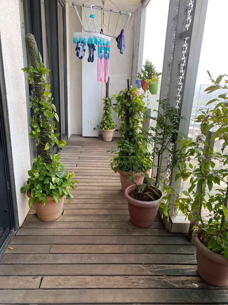 Balcony, lodha-new-cuffe-parade 2.5 Bedroom 1225 Sq.Ft. Apartment In Wadala Mumbai 9288902