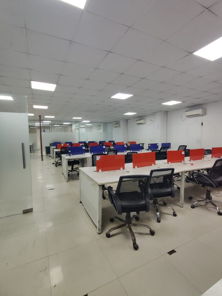 Team Area, sector 63 Commercial Office Space 3000 Sq.Ft. In Sector 63 Noida 9288899