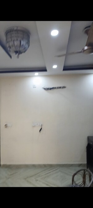 Room in 2 BHK Builder Floor at Govindpuri – for Rent