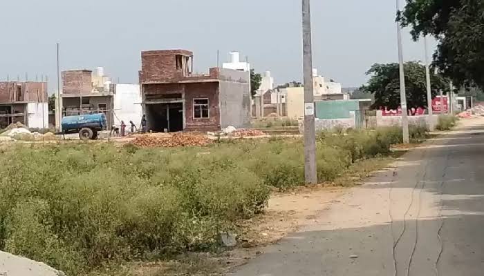 Plot For Sale in Ssvpds Edulabad