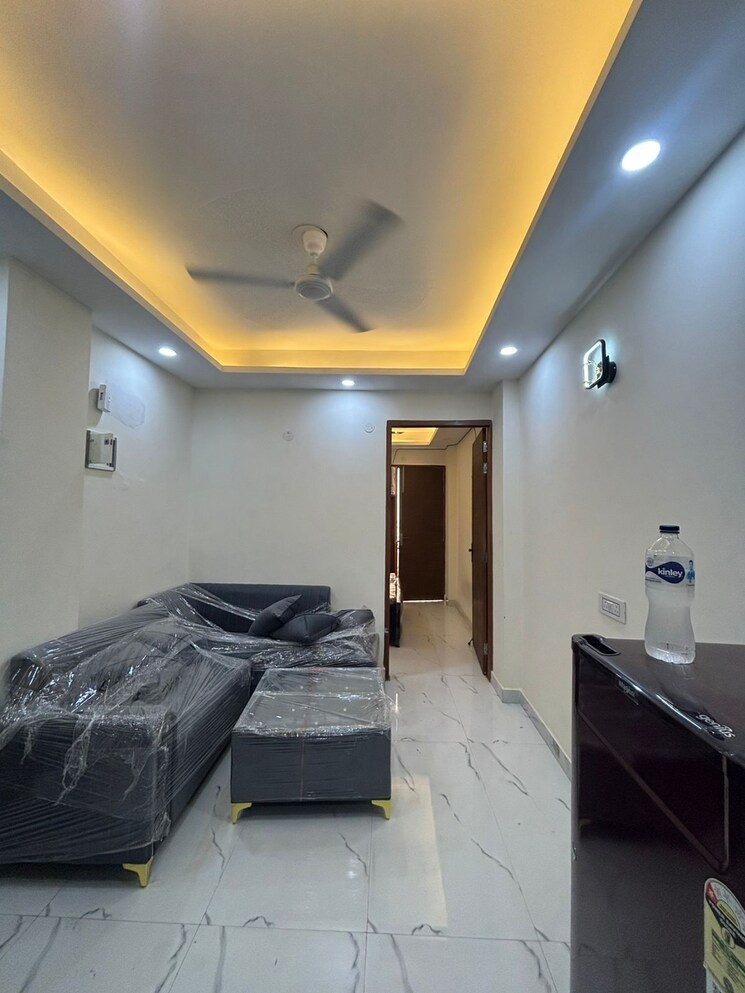 Living Room, saket 1 Bedroom 500 Sq.Ft. Builder Floor In Saket Delhi 9289138