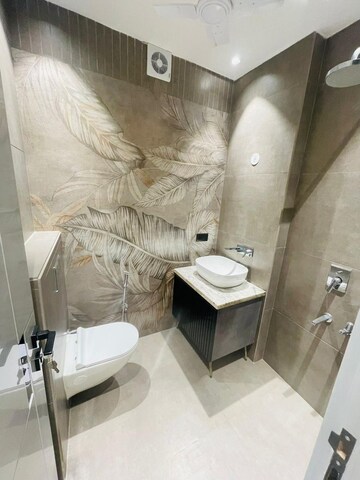 Bathroom in 2 BHK Builder Floor at Paschim Vihar – for Rent