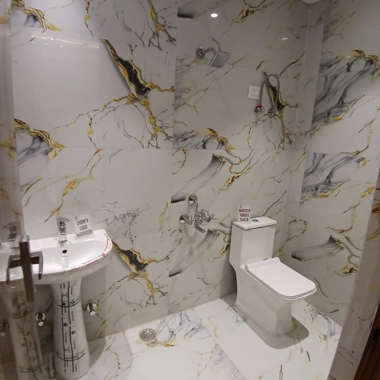 Bathroom, jalpura 2 Bedroom 1020 Sq.Ft. Builder Floor In Jalpura Greater Noida 9289178