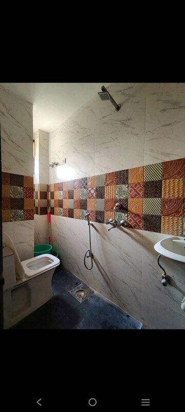 Team Area in 2 BHK Builder Floor at Saket – for Rent