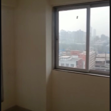 Room in 2 BHK Apartment at Dynamic Crystal Heights, Dadar East – for Rent