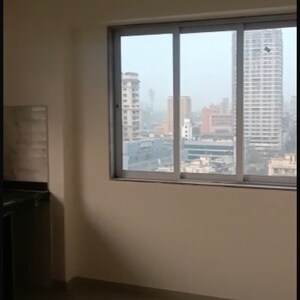 Room in 2 BHK Apartment at Dynamic Crystal Heights, Dadar East – for Rent