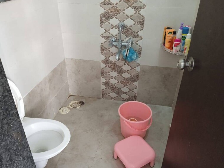 Bathroom, eklavya-skylark 2 Bedroom 970 Sq.Ft. Apartment In Kharadi Pune 9289234