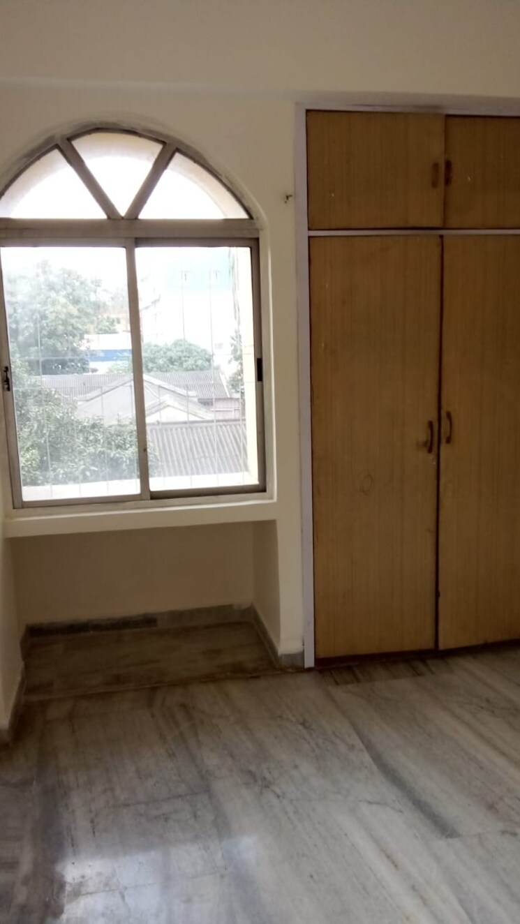 Room, lalpur 3 Bedroom 1500 Sq.Ft. Apartment In Lalpur Ranchi 9289245