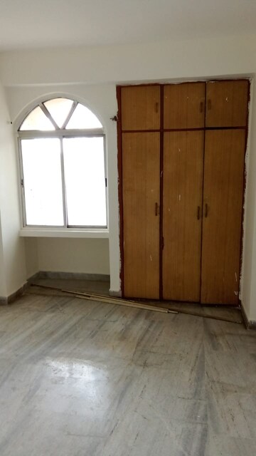 Bedroom in 3 BHK Apartment at Lalpur – for Rent