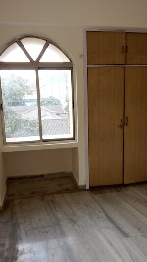 Room in 3 BHK Apartment at Lalpur – for Rent