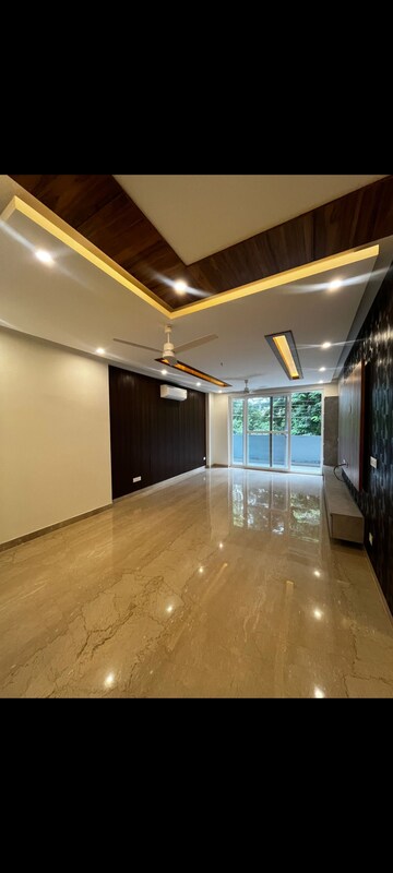 4 BHK Apartment For Rent in Ansal Sushant Apartments, Sushant Lok I