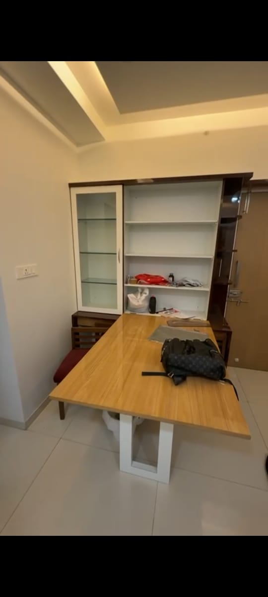 2 BHK Apartment For Rent in Sugee Atharva