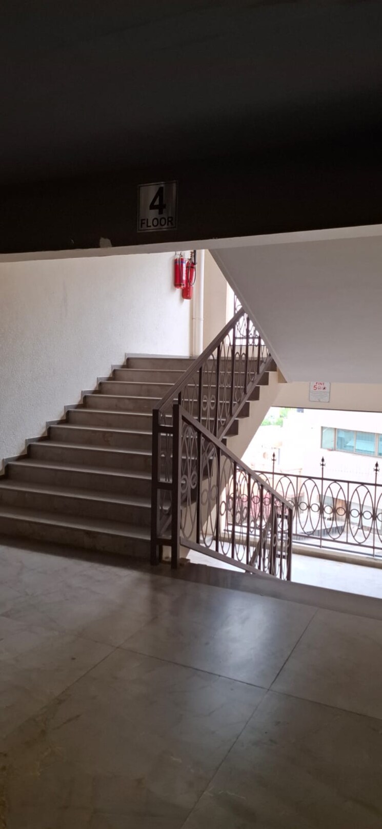 undefined, satellite Commercial Office Space 802 Sq.Ft. In Satellite Ahmedabad 9289267