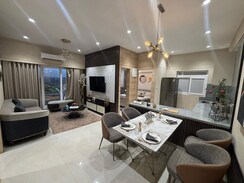 2 BHK Apartment For Sale in Shree Swastik Kingsman Residency