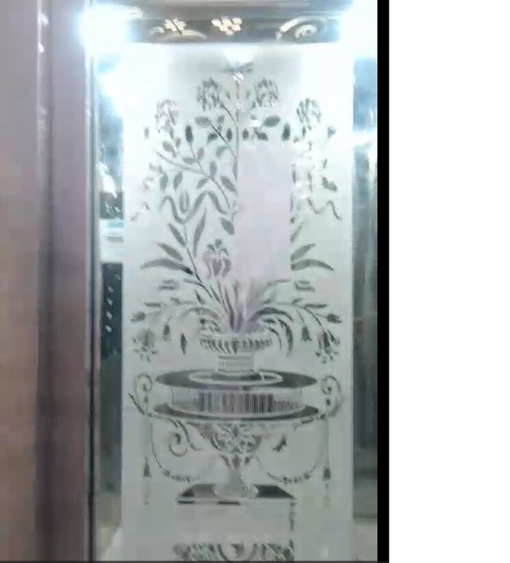 undefined, mansarover garden 4 Bedroom 1100 Sq.Ft. Builder Floor In Mansarover Garden Delhi 9289347